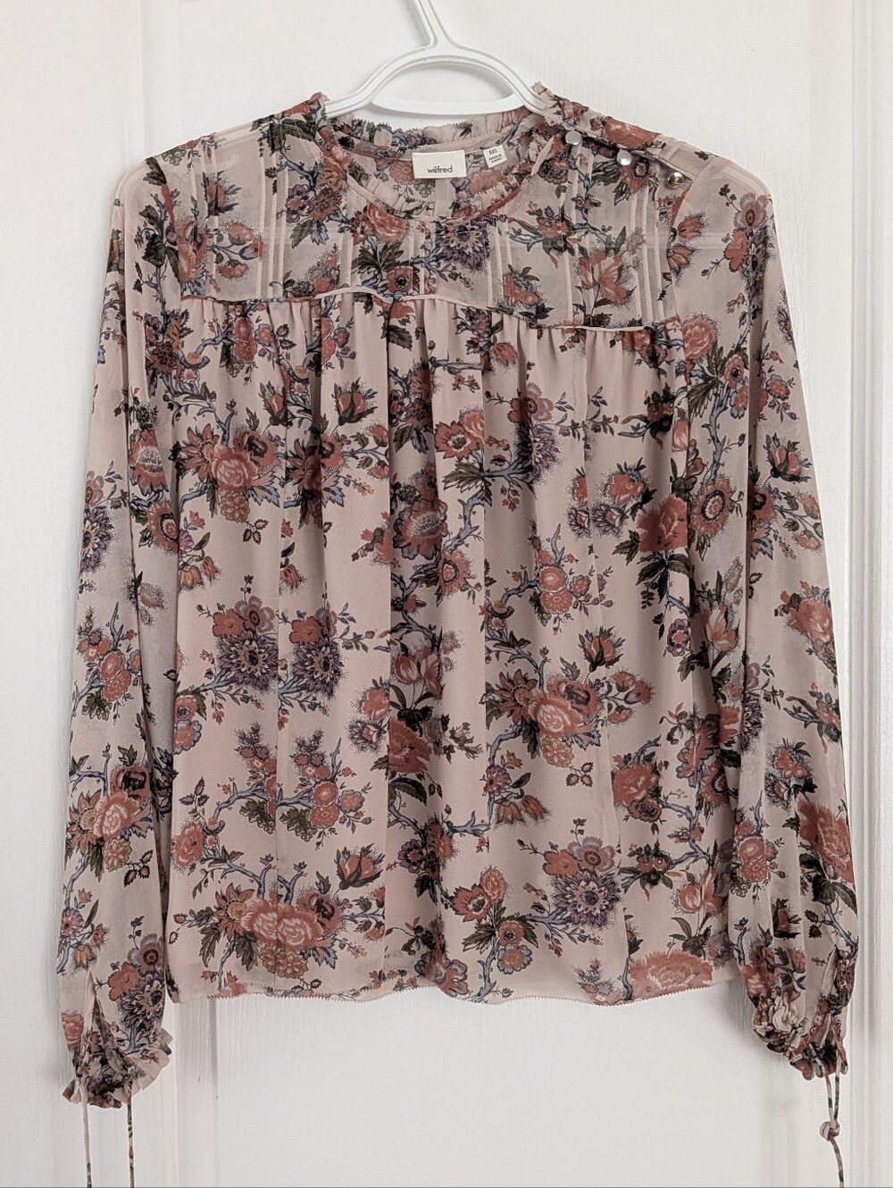 Aritzia Wilfred Lourdes Blouse floral dust pink beige blouse xxs